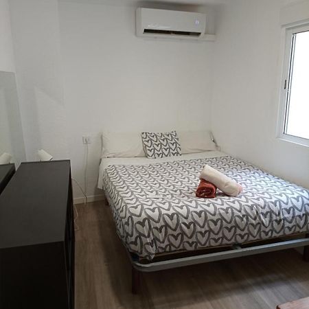 Buena Onda Malaga Apartment Exterior photo