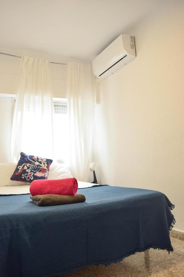 Buena Onda Malaga Apartment Exterior photo